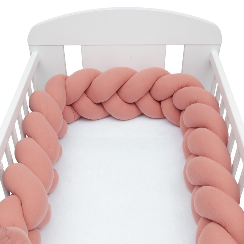 NEW BABY - Védő fonott rácsvédő kiságyba muszlin rózsaszín