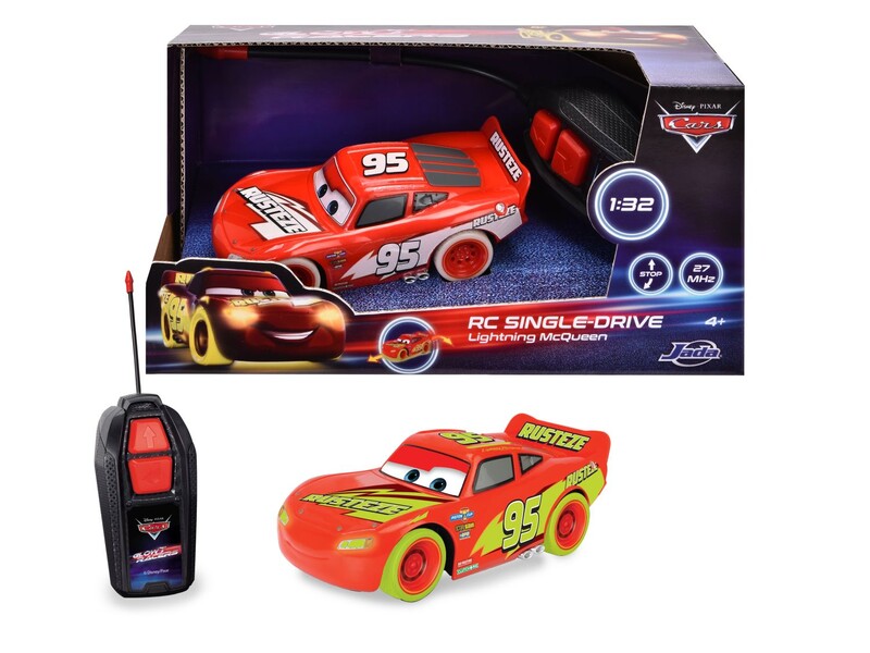 DICKIE - RC Cars Lightning McQueen egy hajtású izzó versenyautók 1:32