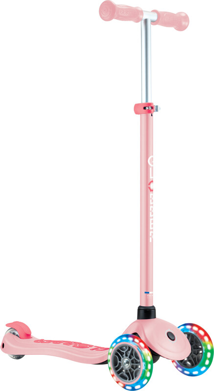 GLOBBER - gyerekrobogó Plus - Primo Plus Lights V2 - Világító - Pasztell rózsaszín/Fukszia